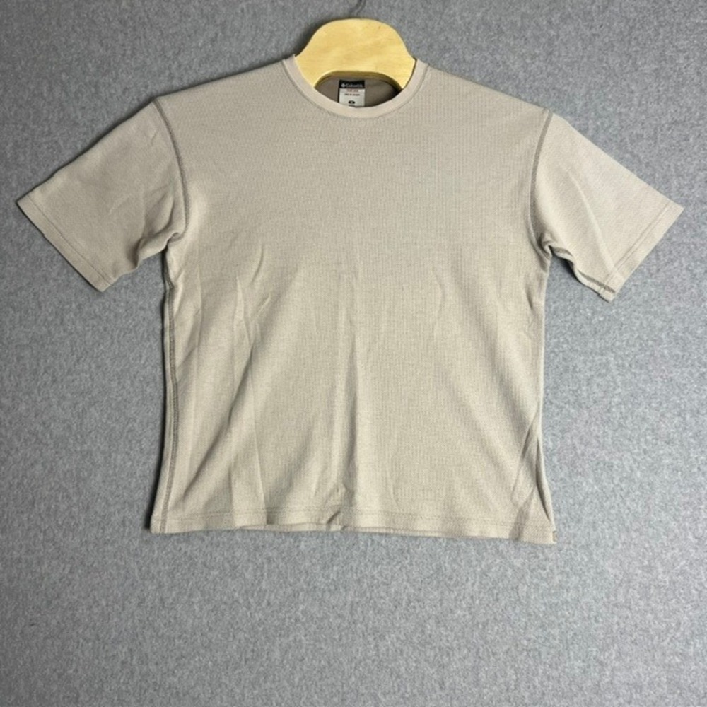 Columbia‎ XCO Men's Beige Short Sleeve T-Shirt Size Medium